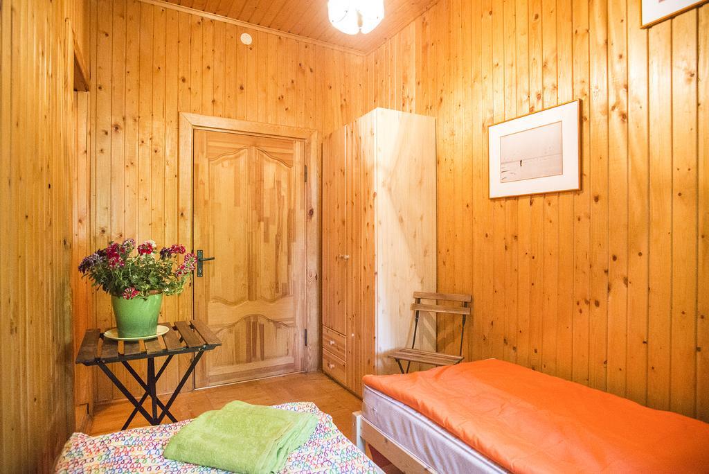 Green Jurmala Hostel الغرفة الصورة
